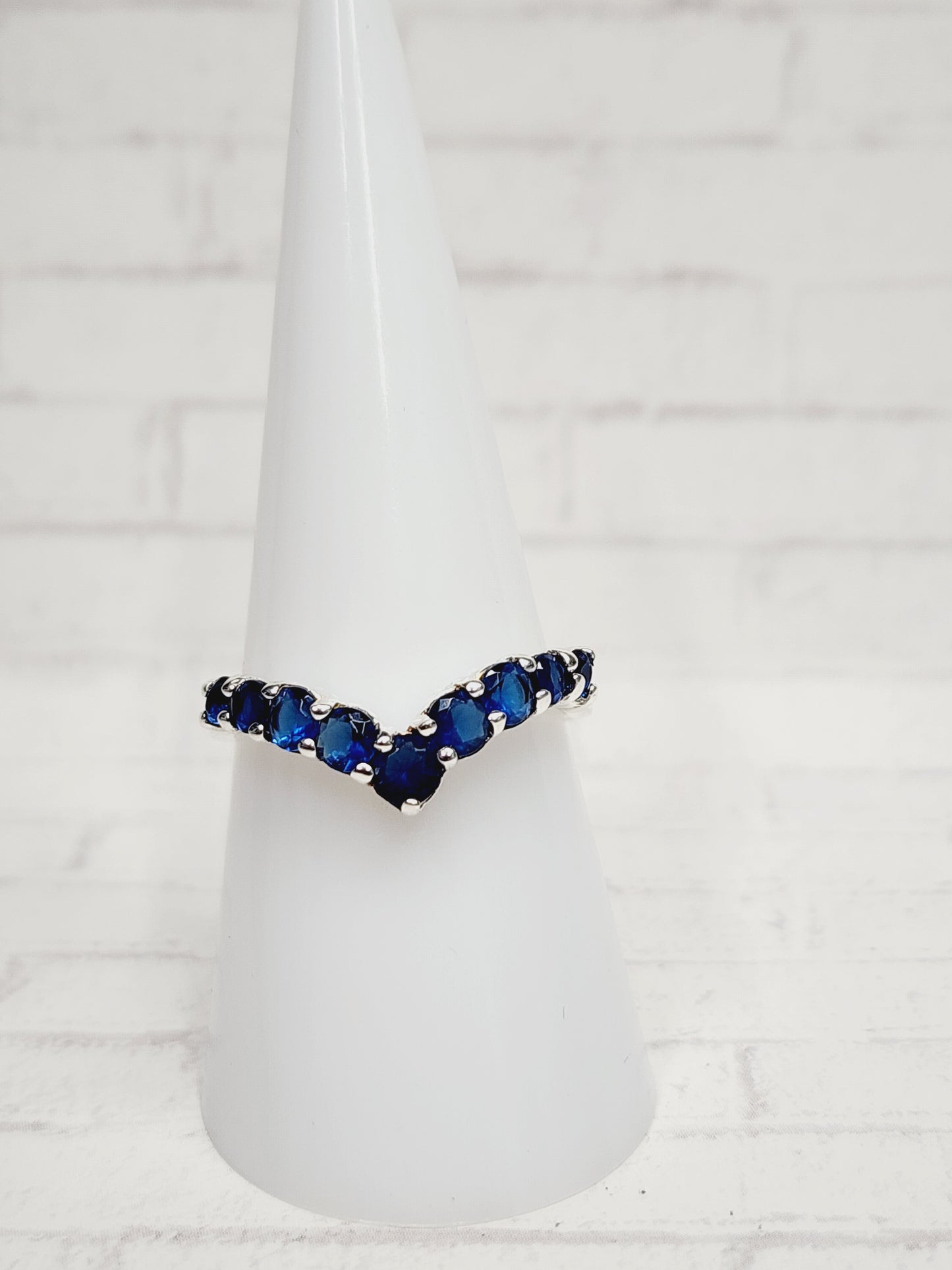 Size 8 Sterling Silver - 820 Blue